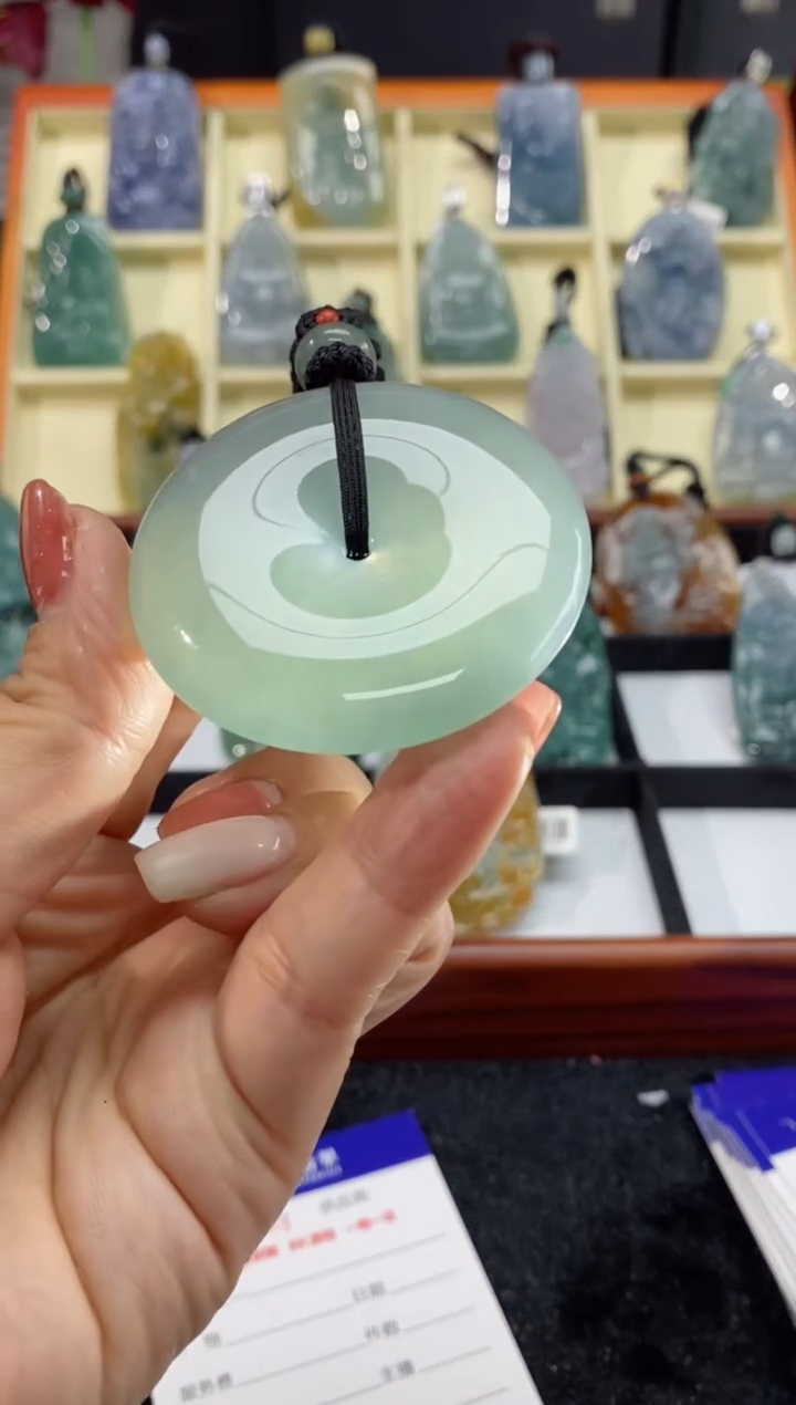 【闪购商品】翡翠颈饰未镶嵌缅甸天然翡翠