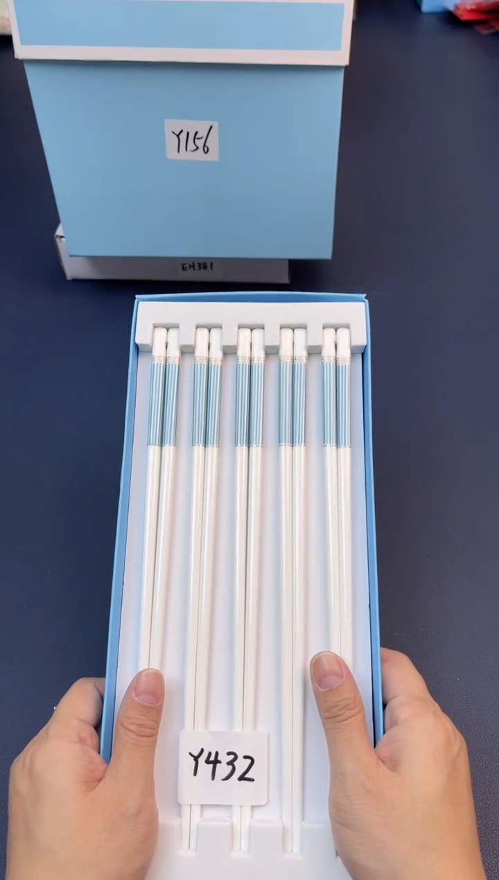 【闪购商品】瓷片年底换新,全部赔钱出@@Y432