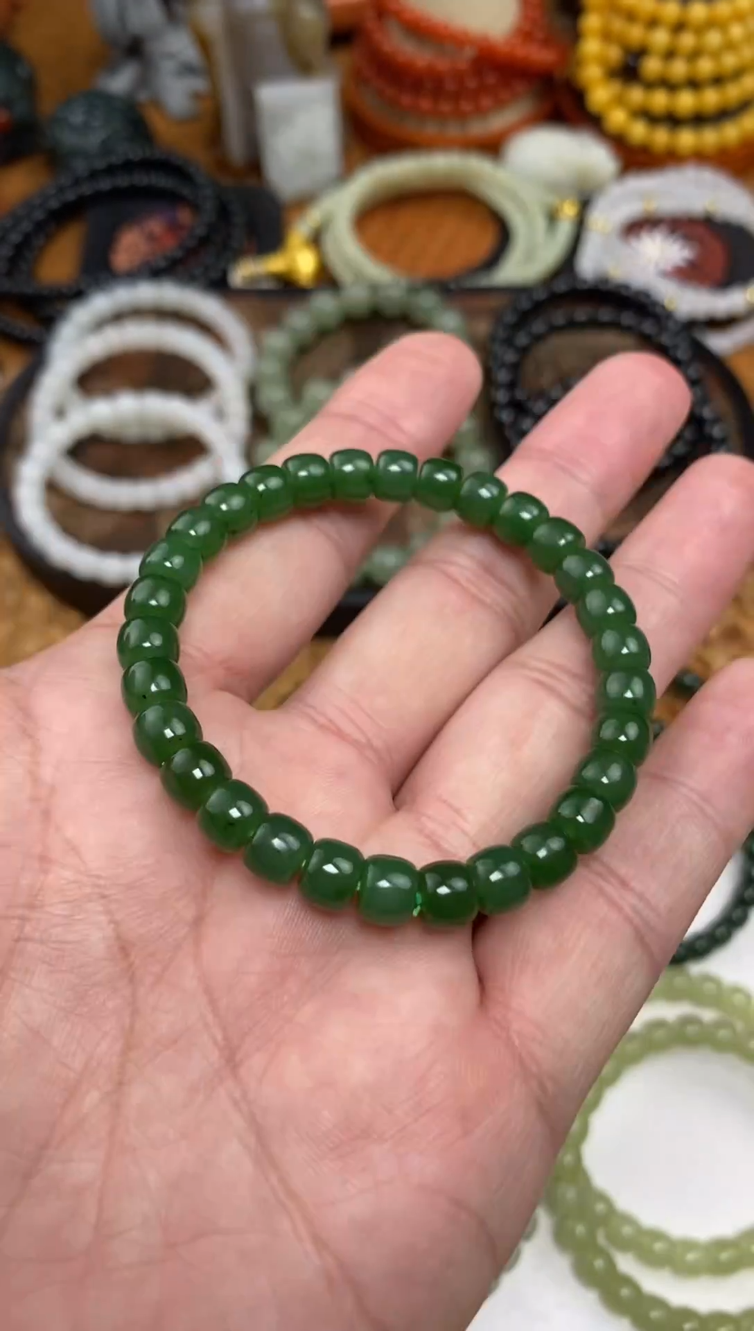 颈饰未镶嵌和田玉手串