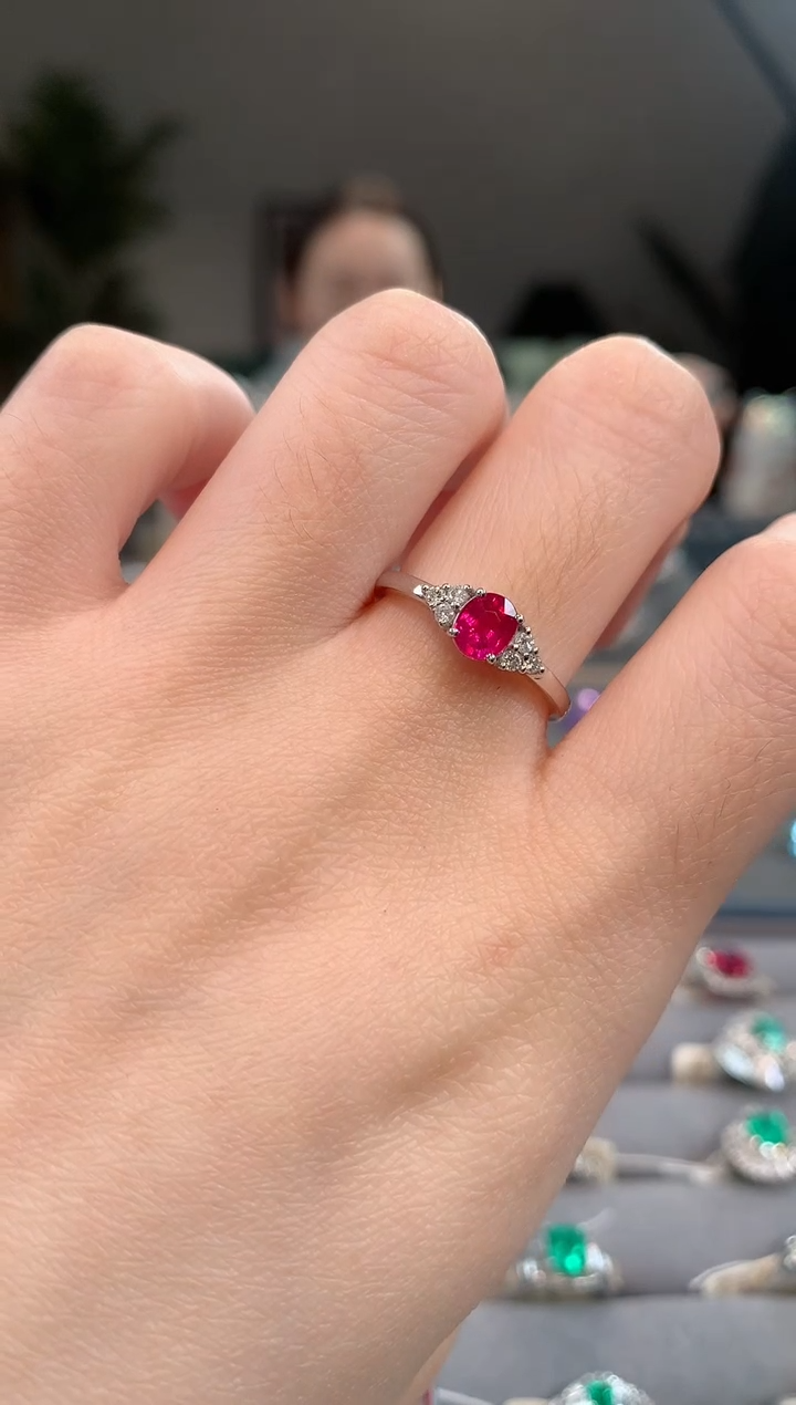 【闪购商品】红宝石戒指铂Pt950镶嵌缅甸