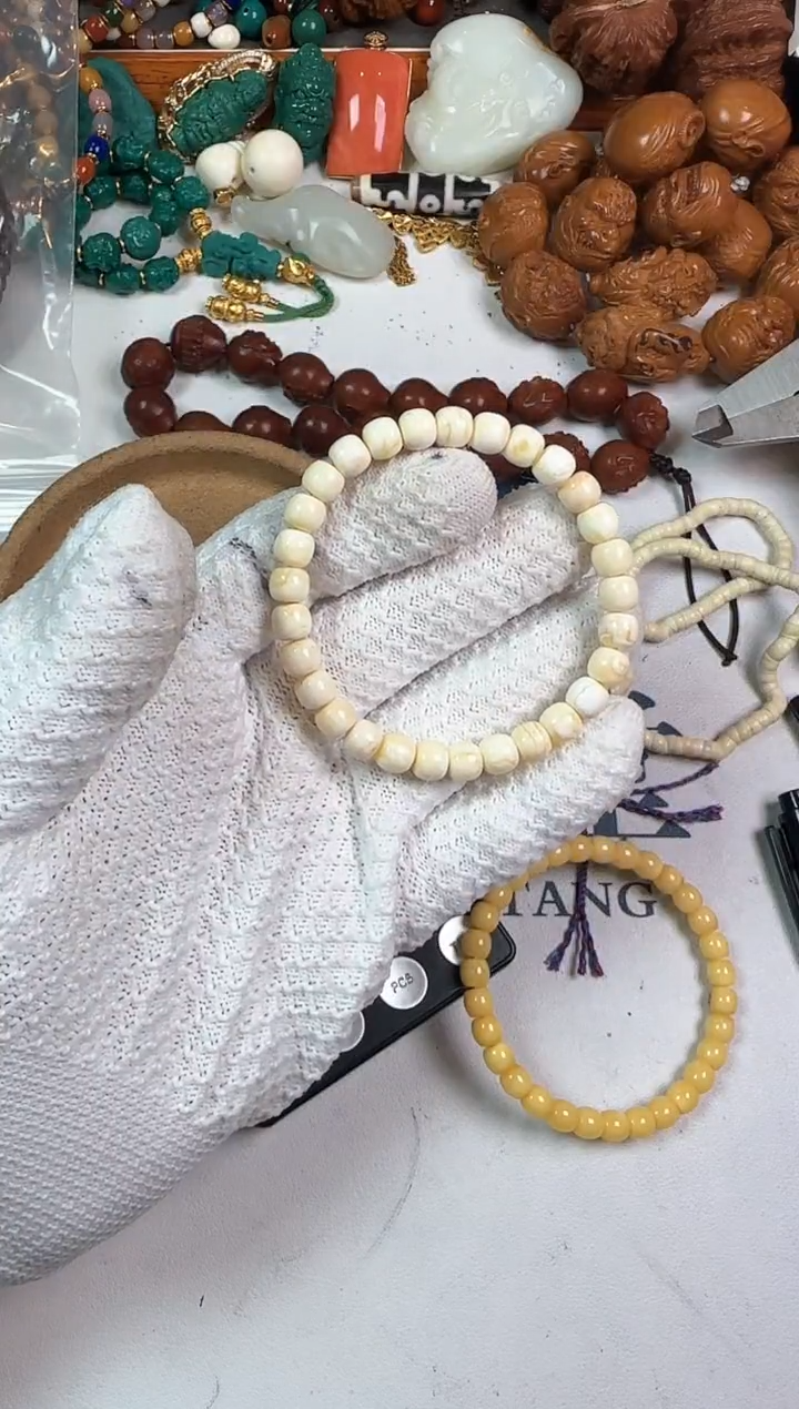 【闪购商品】蜜蜡手串未镶嵌蜜蜡单圈