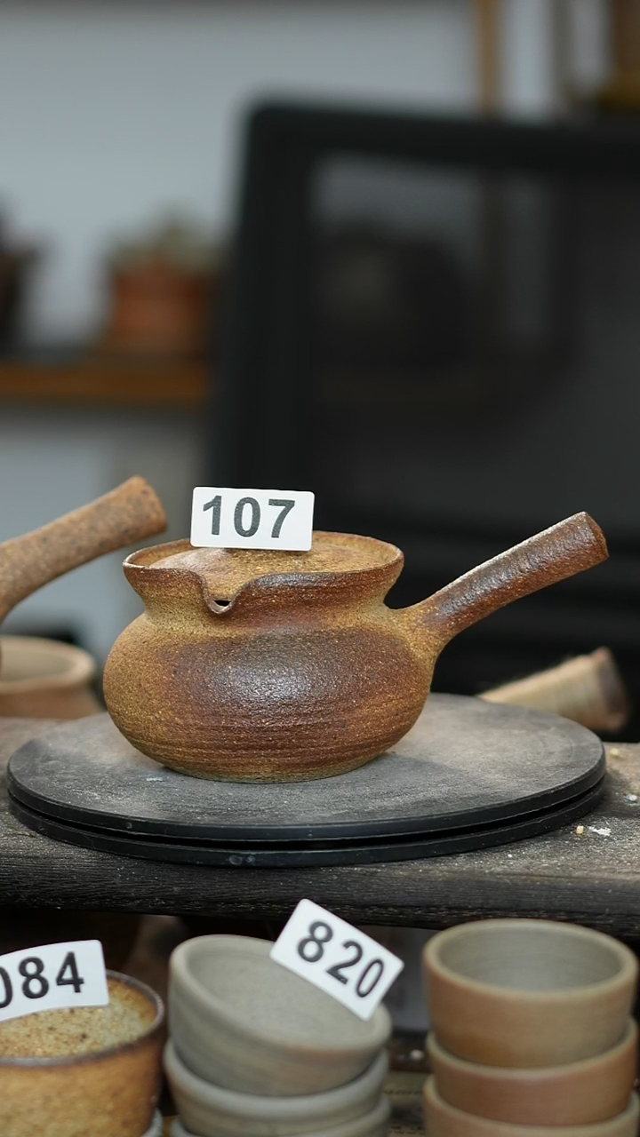 汤***达300m粗陶带盖烤茶壶107