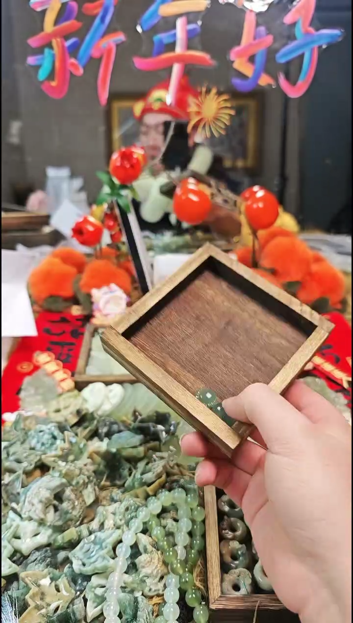 【闪购商品】蛇纹石玉颈饰未镶嵌吊坠55