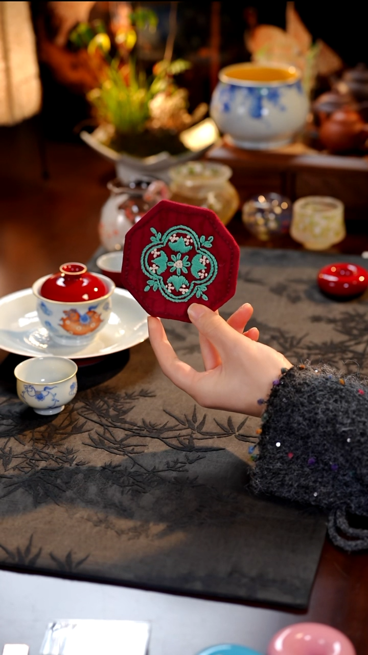 杯垫···············