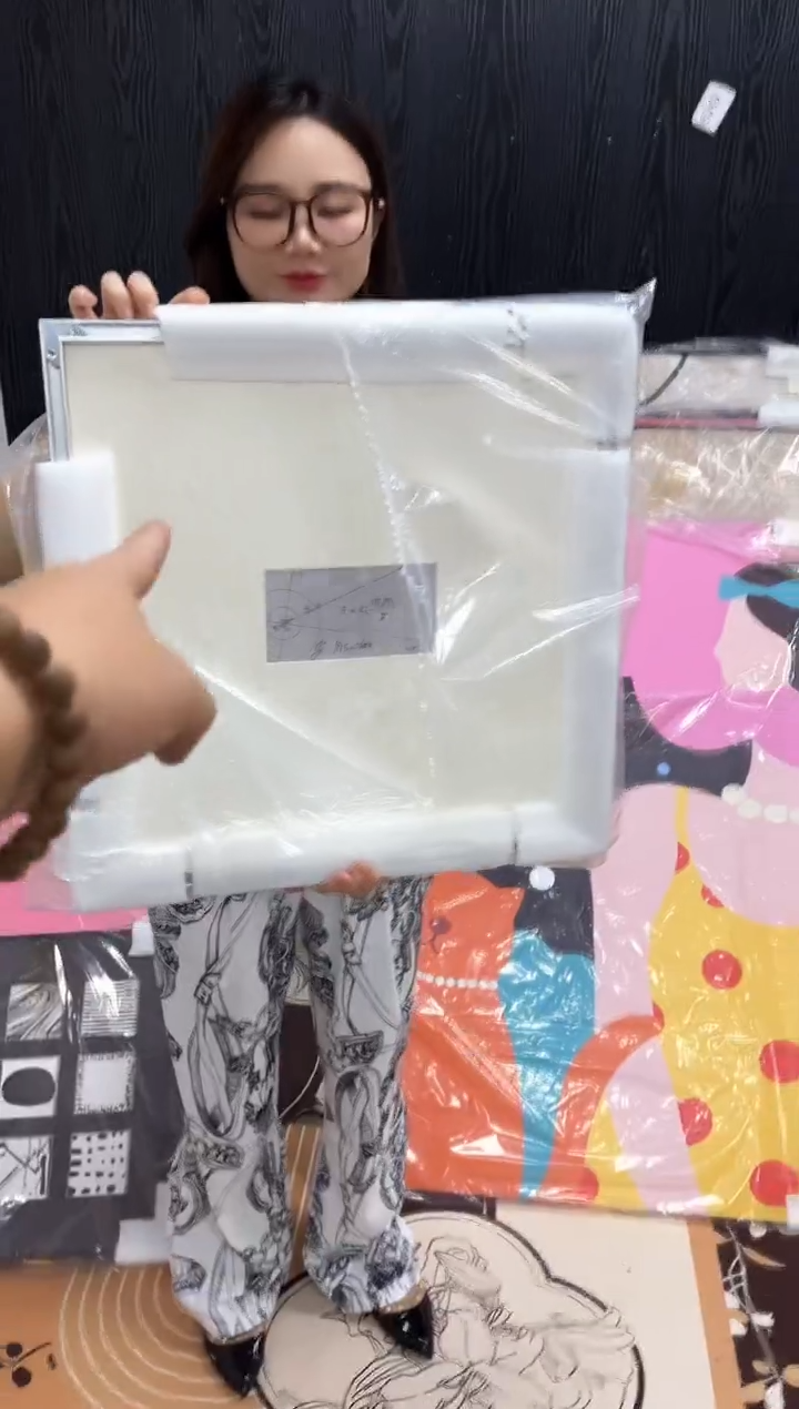 竖款仓库清货  默认瑕疵