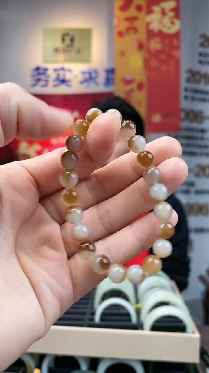 【闪购商品】和田玉手链未镶嵌糖白手串多样性发一条