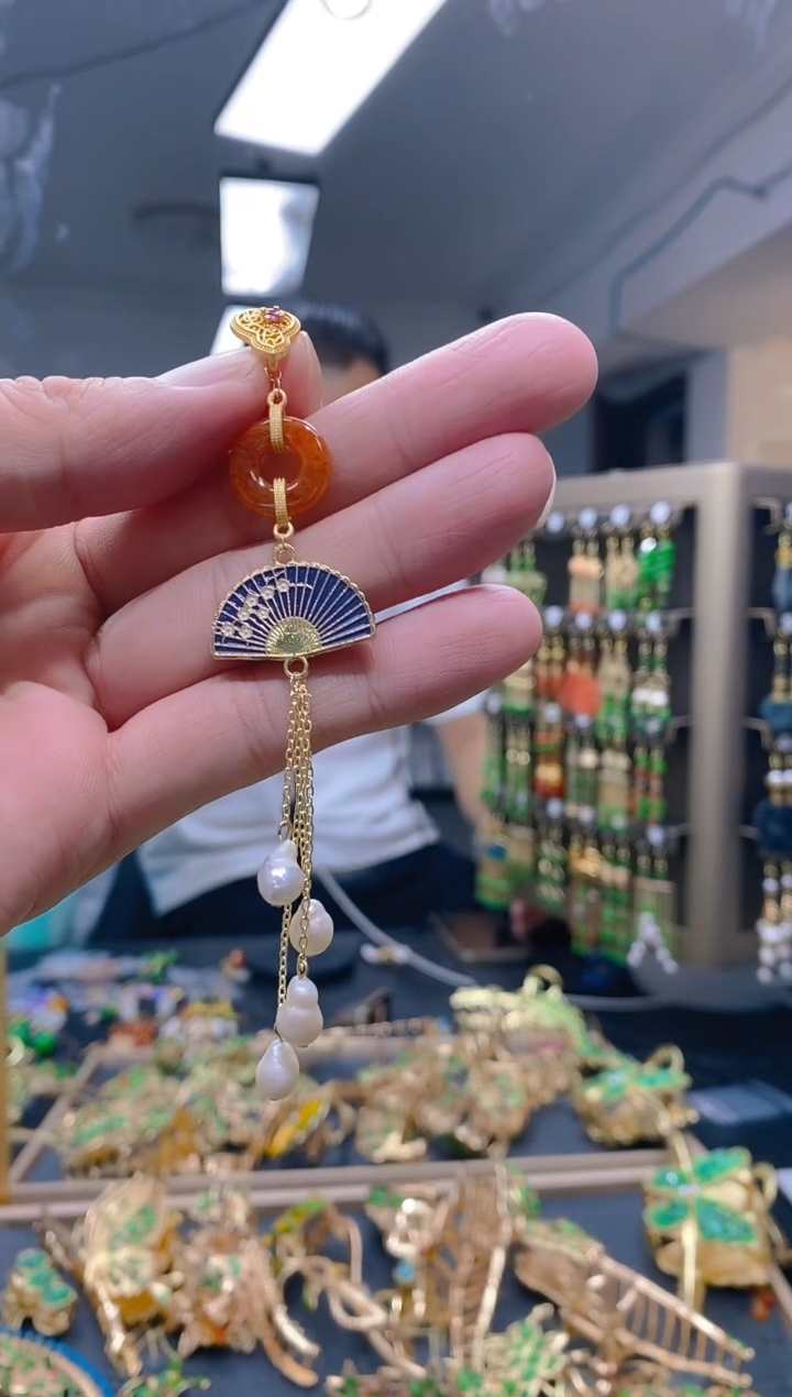 【闪购商品】翡翠耳饰合金0195翡翠压襟