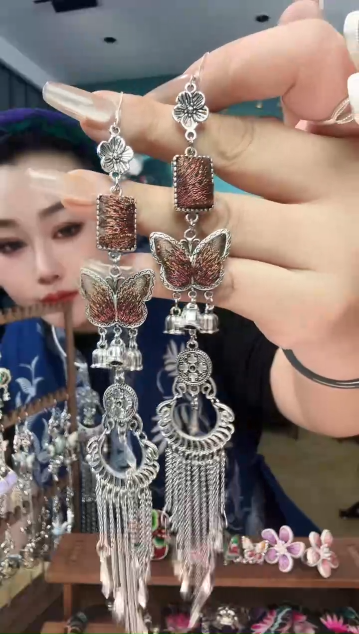 刺绣?****?纯手工民族风刺绣耳环