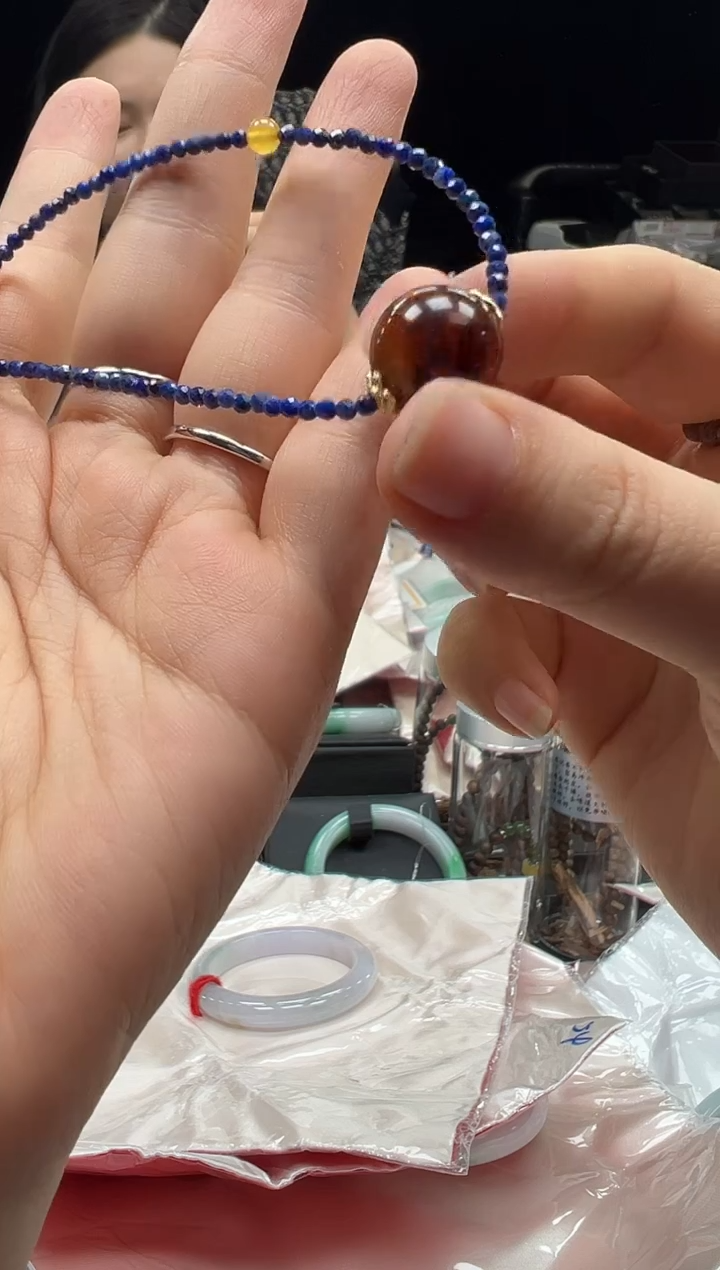 琥珀颈饰未镶嵌0836233352