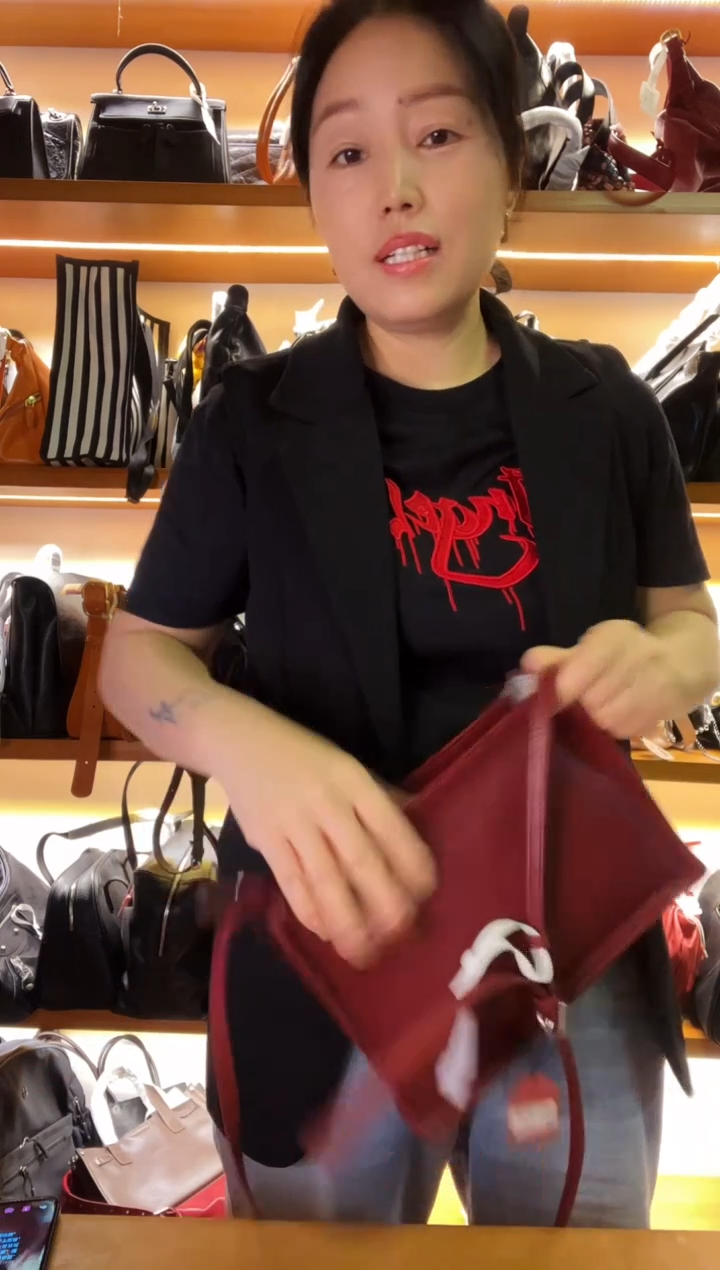 牛皮（革）高端订制时尚百搭女士手提斜跨包