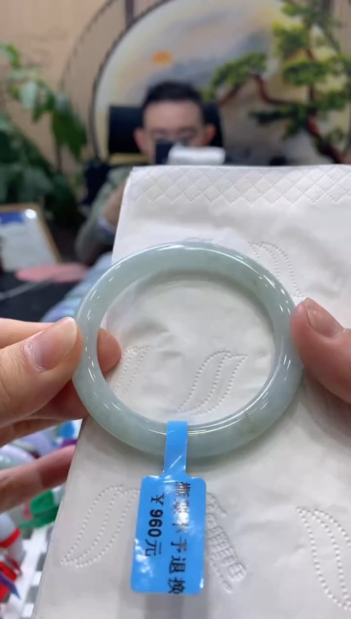 【闪购商品】翡翠手镯未镶嵌0000015779