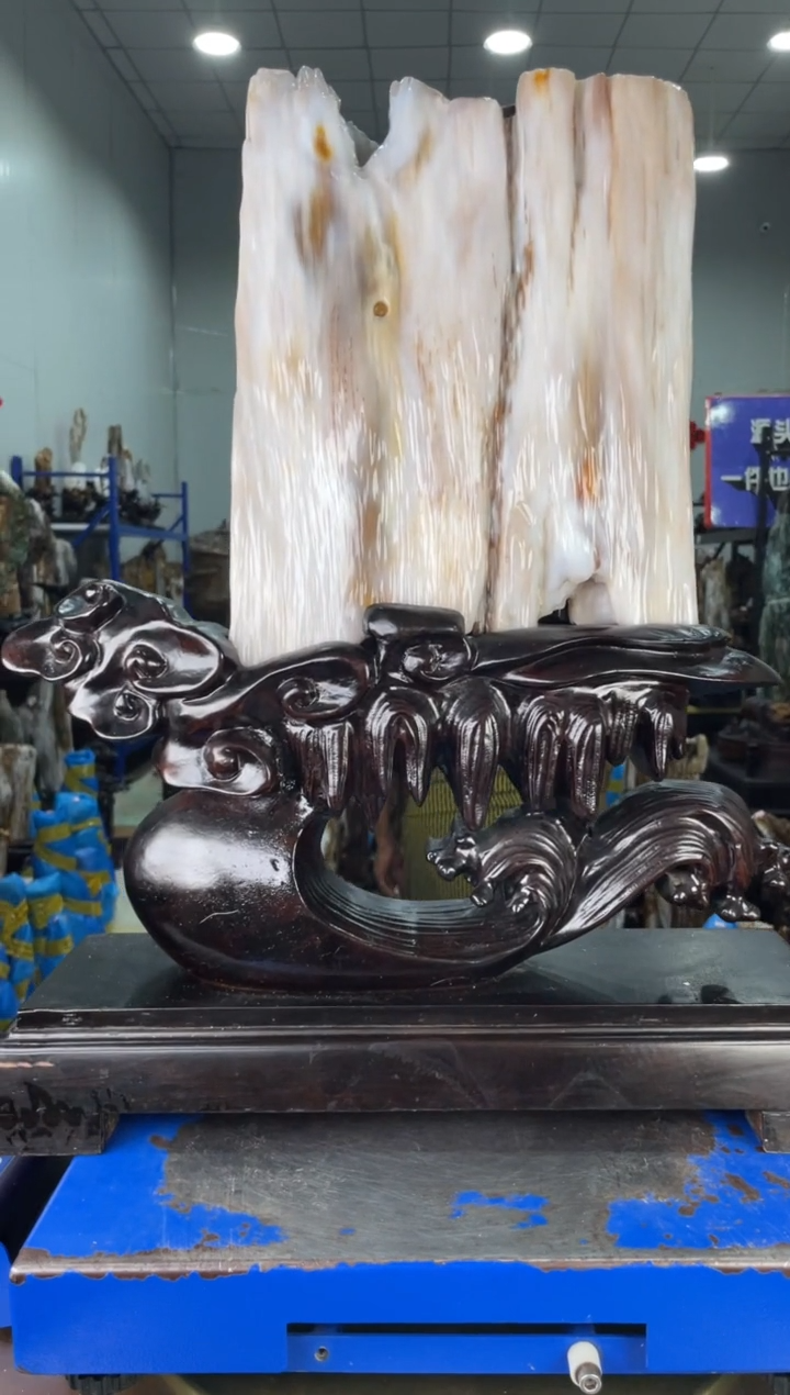 【闪购商品】硅化玉摆件未镶嵌50