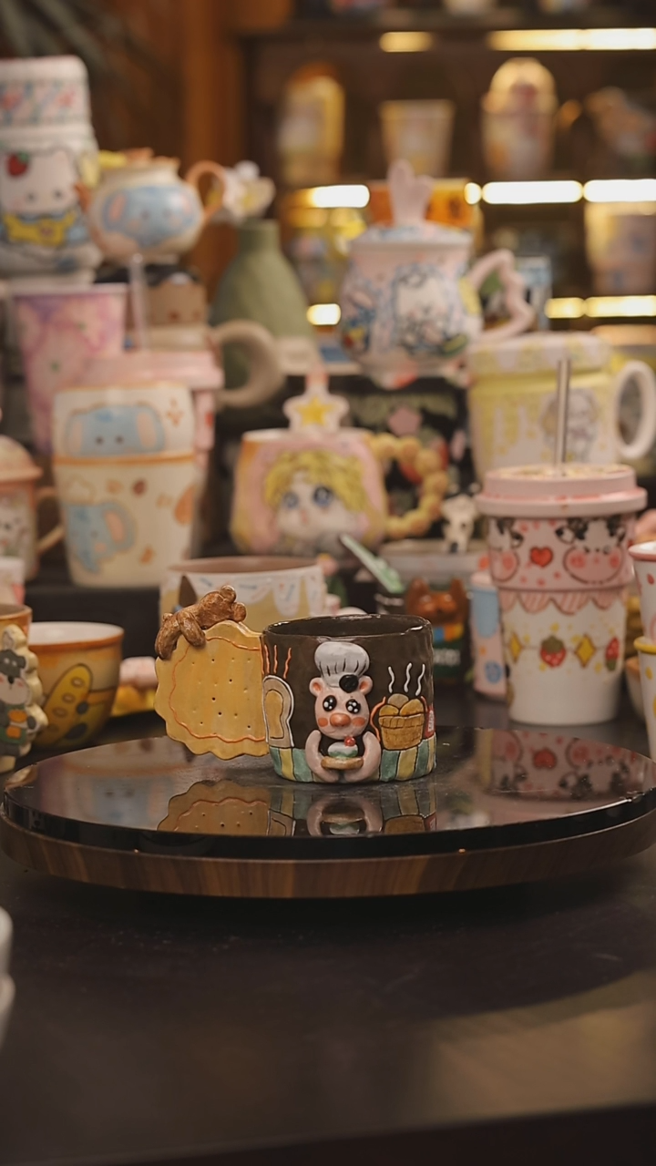景德镇釉下彩绘设计师款式陶瓷