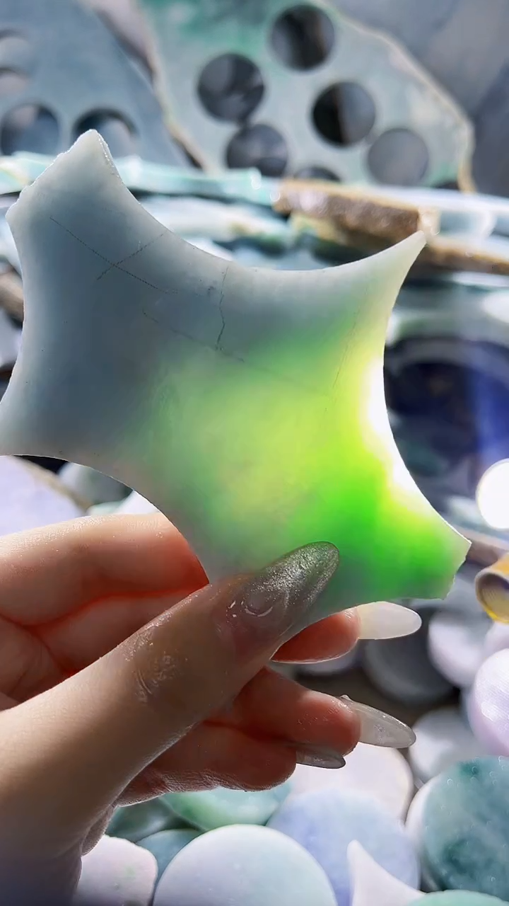 翡翠裸石缅甸翡翠A货晴5581