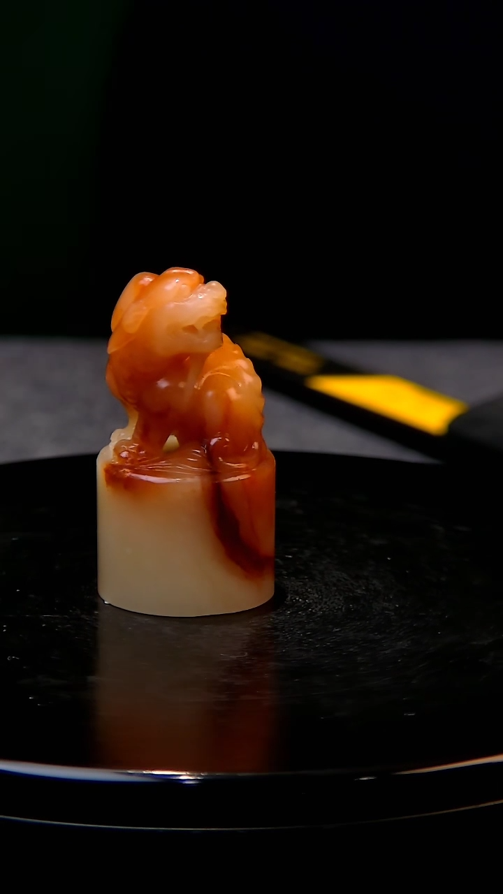 【闪购商品】寿山石桃花芙蓉瑞兽钮