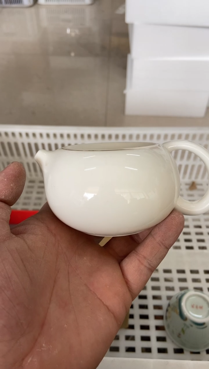 杯无运费险有瑕疵的摄影的产品有使用过的痕迹有点脏介意勿拍