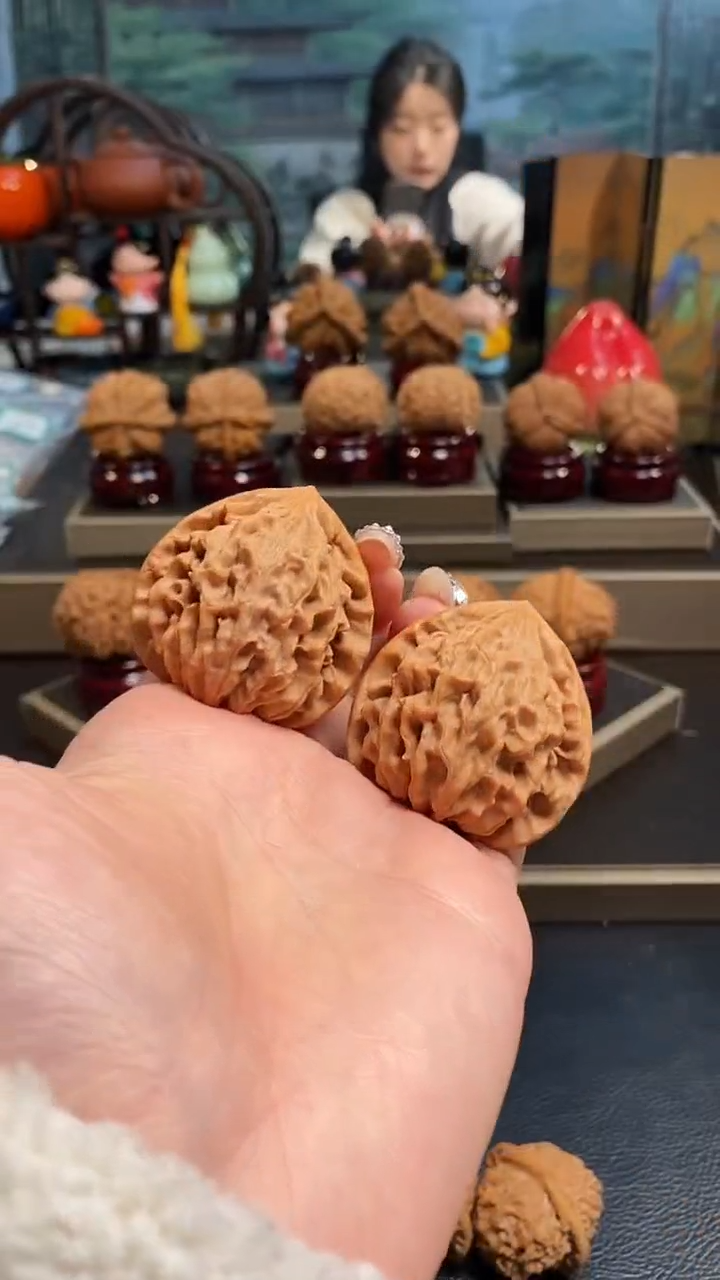 【闪购商品】文玩核桃把件A157龙门涧41