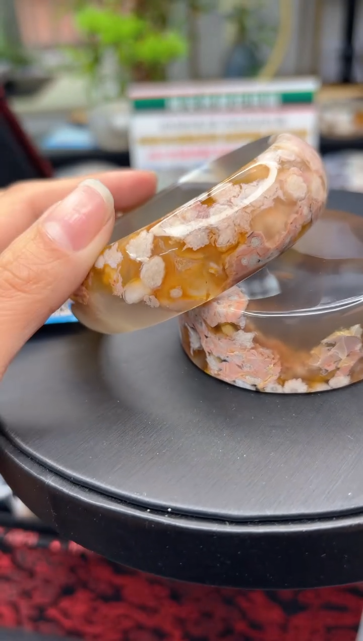 【闪购商品】石英质玉手镯未镶嵌C569(62圈赠送镯心)