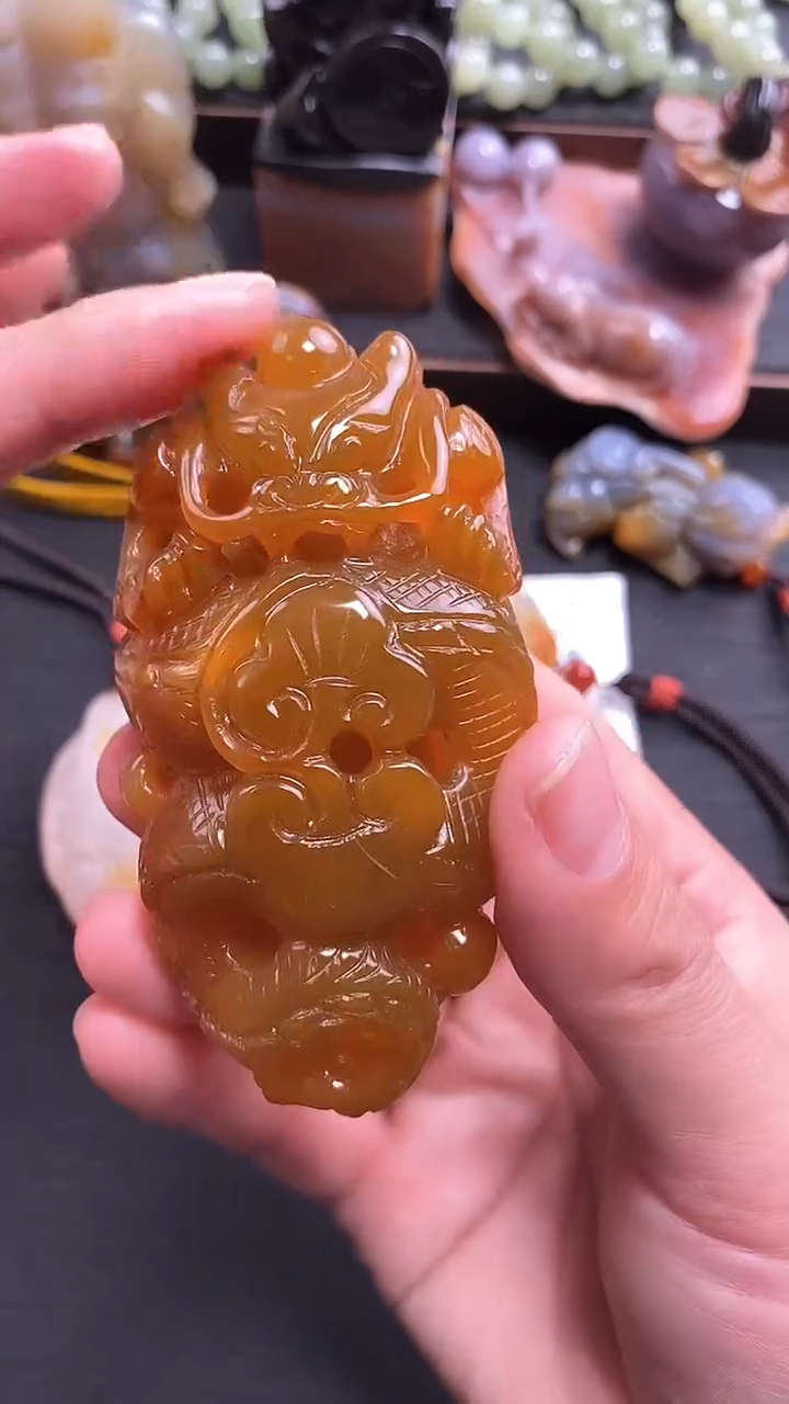 【闪购商品】玛瑙/玉髓龙未镶嵌1