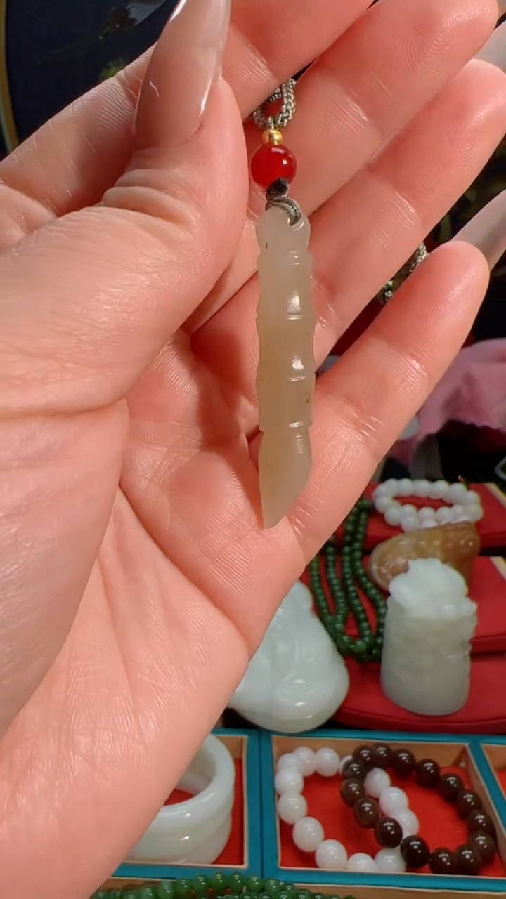 【闪购商品】和田玉吊坠未镶嵌1