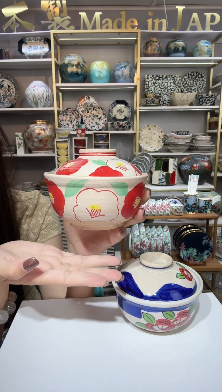 陶瓷濑户烧炖盅一只红色