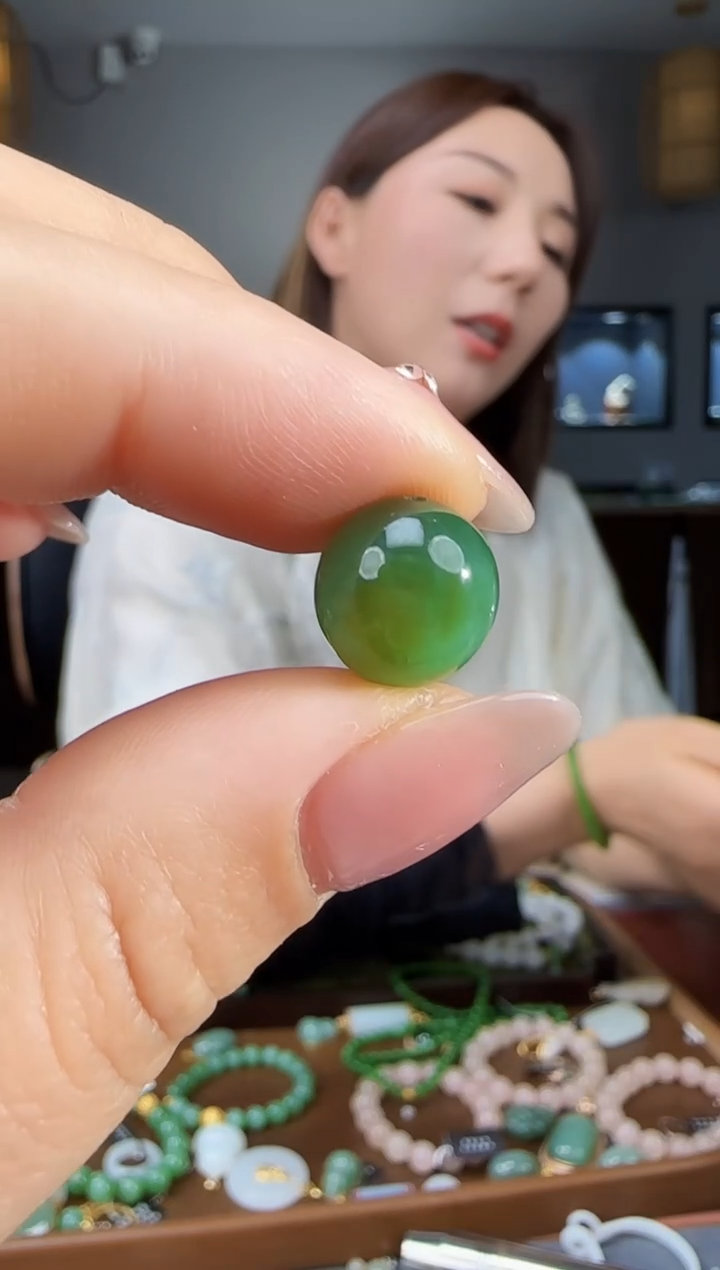 和田玉未镶嵌吊坠(不含链)x*妈1