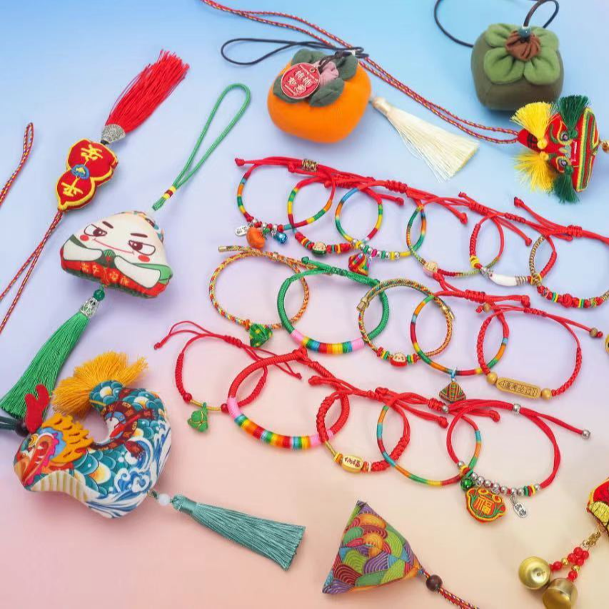 diy手工饰品编织红色配饰民族风彩色