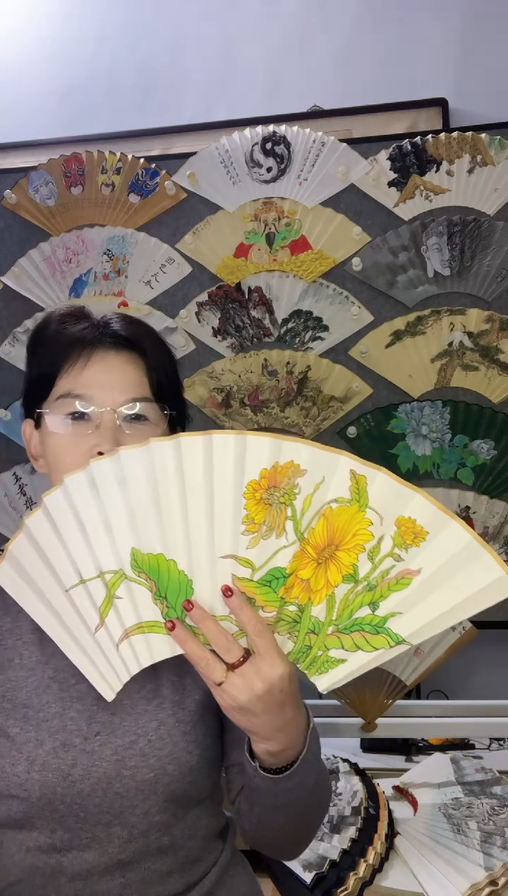 扇子九五寸十八方玉竹折扇