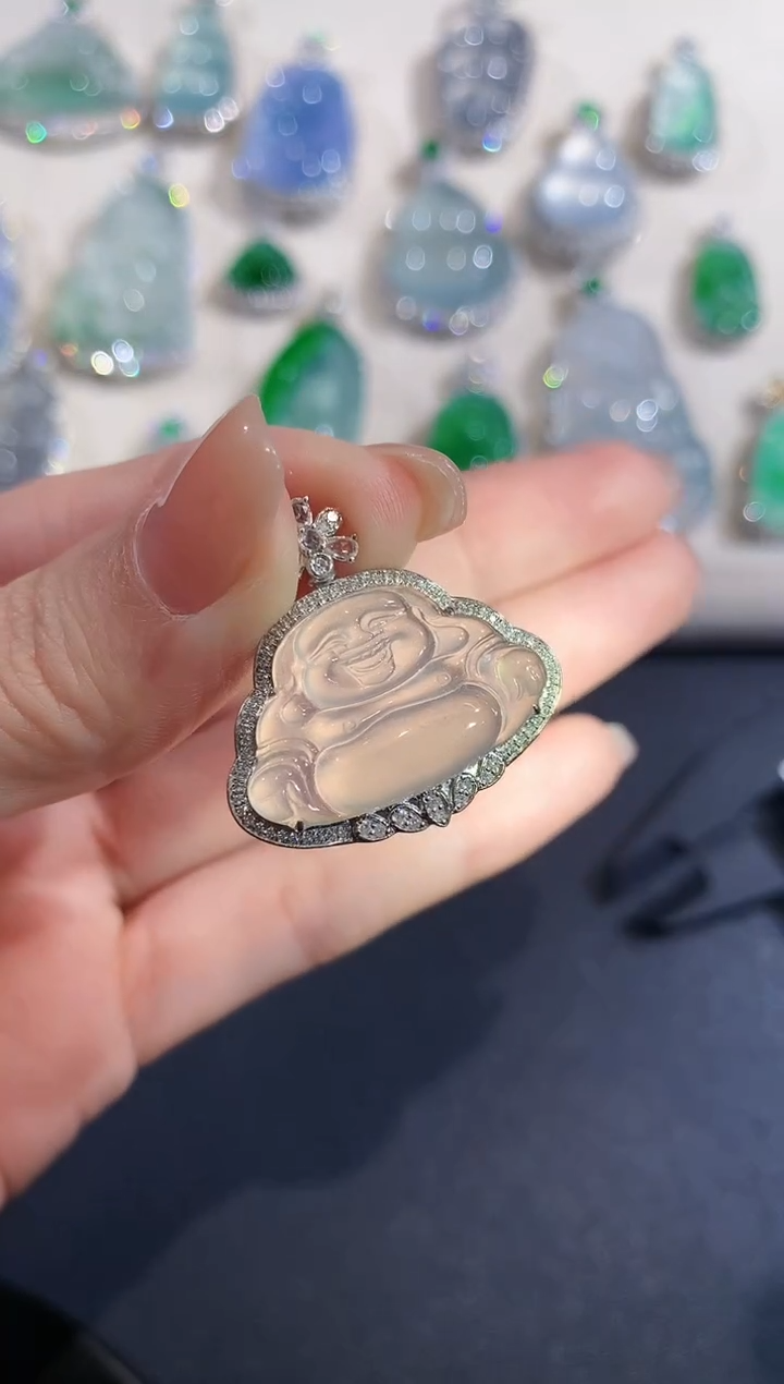 【闪购商品】翡翠吊坠(不含链)18K金镶嵌现货现发6800