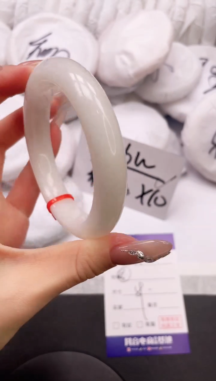 【闪购商品】和田玉手镯未镶嵌22L230-59