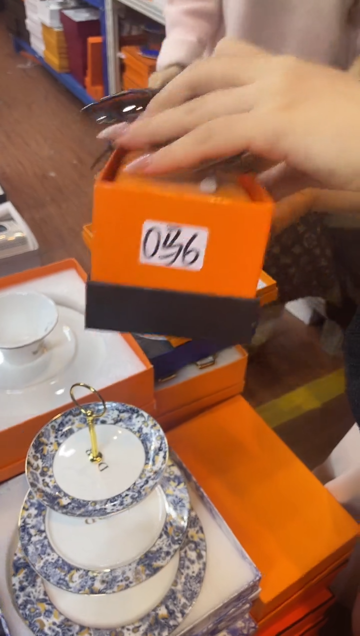 杯鸿辉家品牌瓷器，京东包邮！