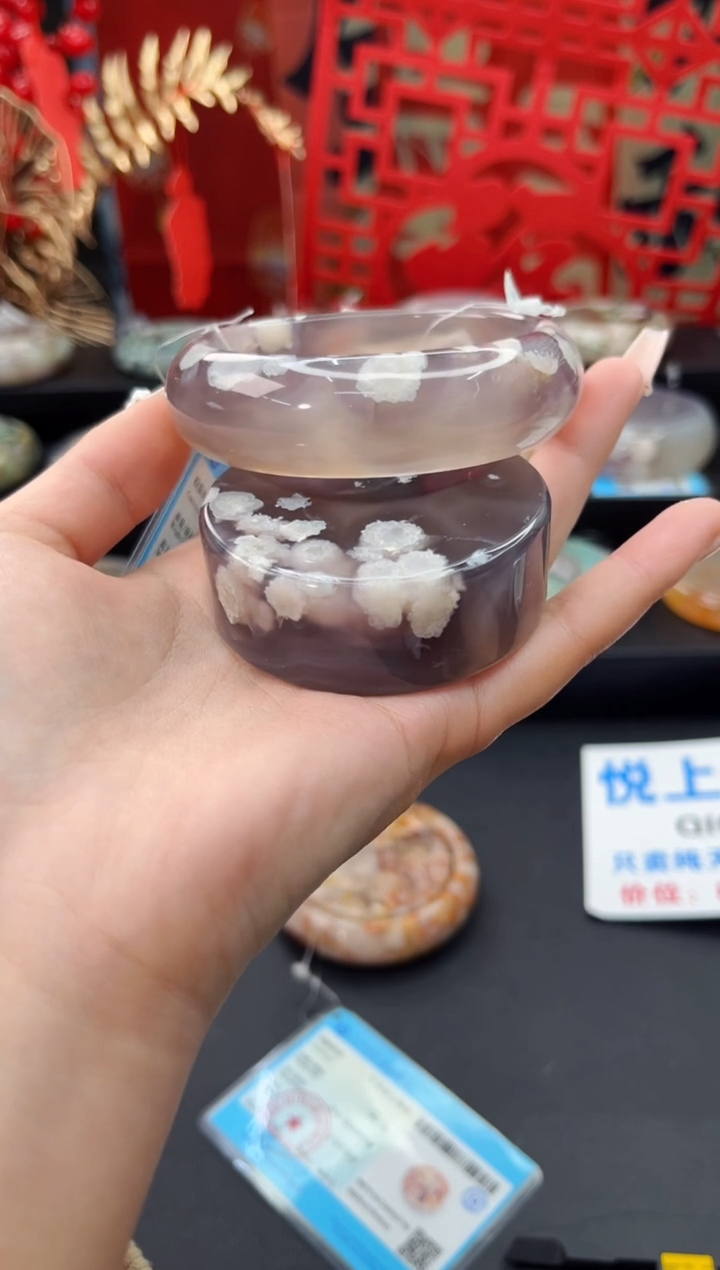 【闪购商品】石英质玉手镯未镶嵌赠送镯心（59圈口）