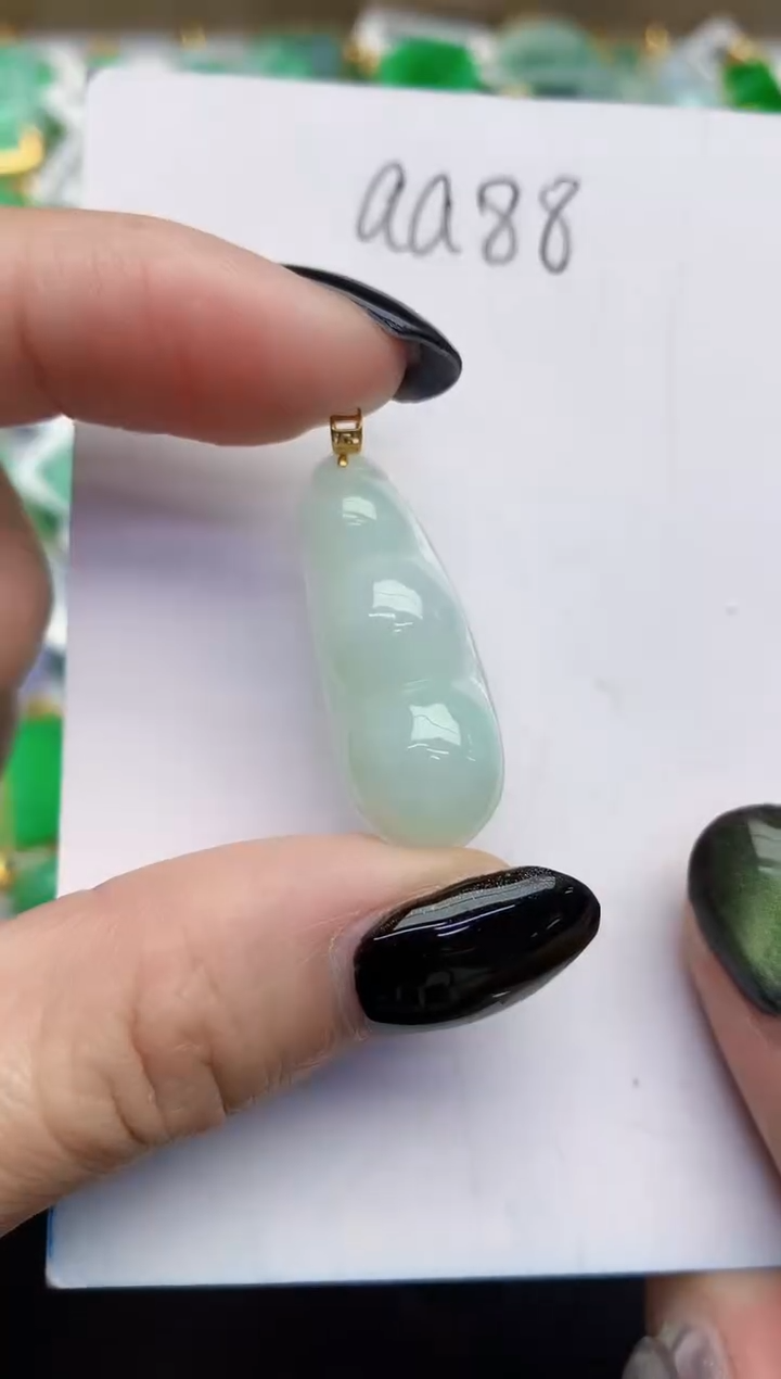 【闪购商品】翡翠颈饰18K金镶嵌00000000000