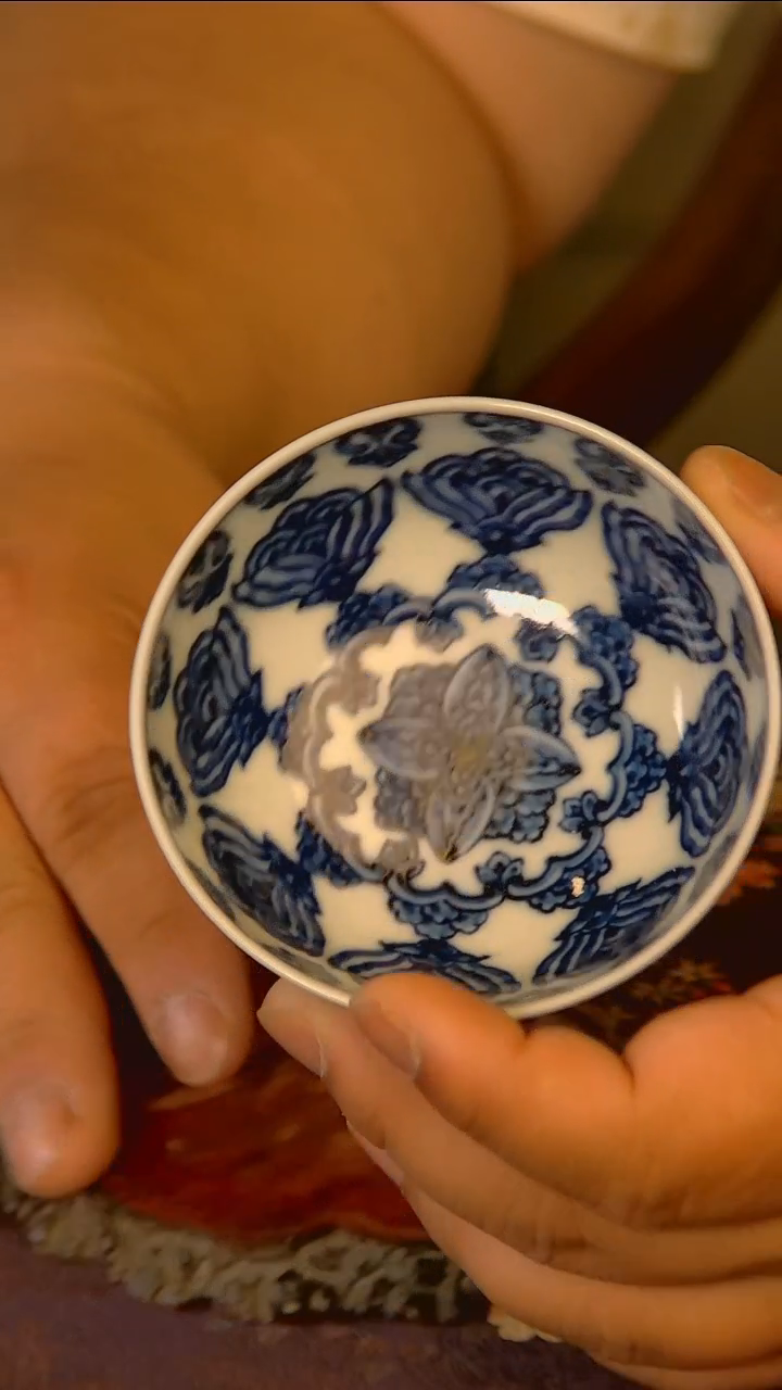 杯手工手绘杯杯很美丽