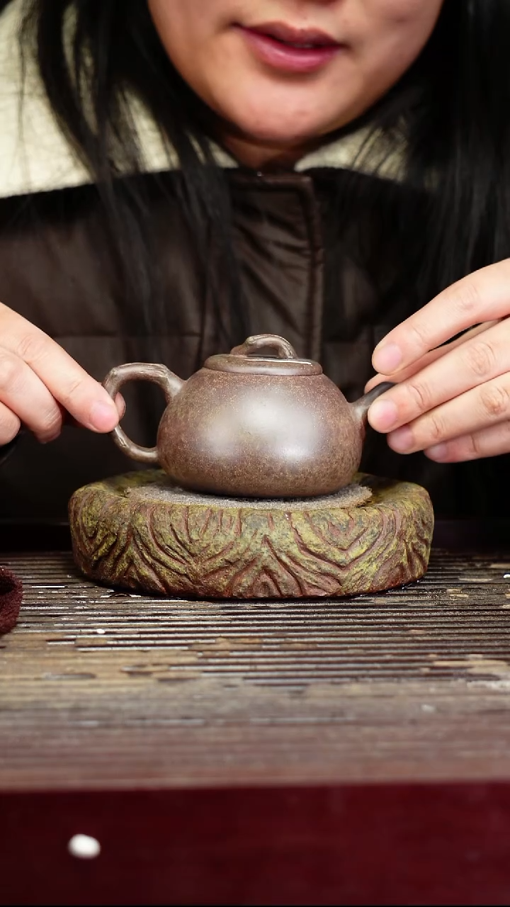 宜兴原矿紫砂壶茶壶宜兴原矿紫砂壶茶壶150C