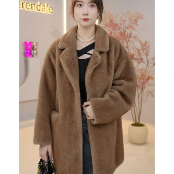 MM6745-新中长款雪兰貂翻领高端外套女秋冬款 -梦梦