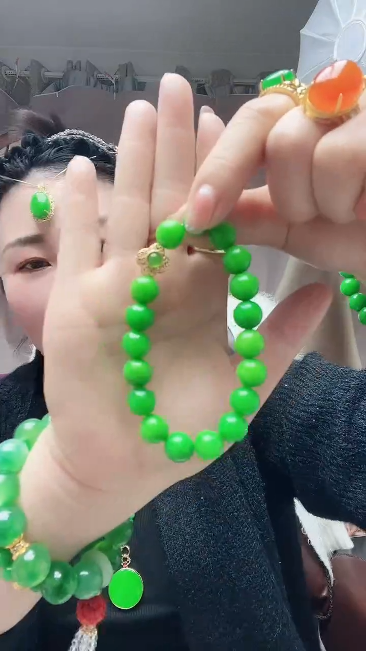 【闪购商品】翡翠手链14K金镶嵌四叶草手链