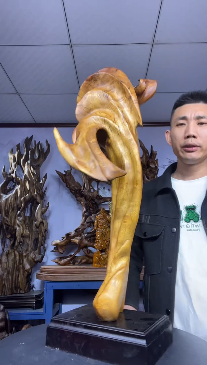 金丝楠木雕款争*金丝楠木工艺品摆件
