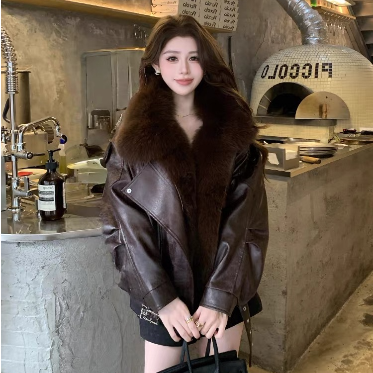 【阿喜】冬日温柔-2025新款可拆卸环保毛外套女羽绒服百搭