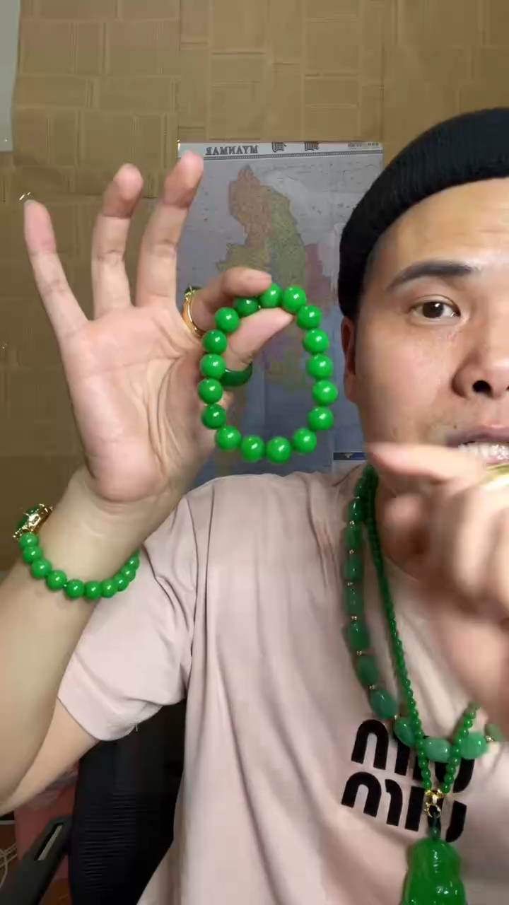 未镶嵌手链翡翠【小伍珠宝】高端木左色12m手串
