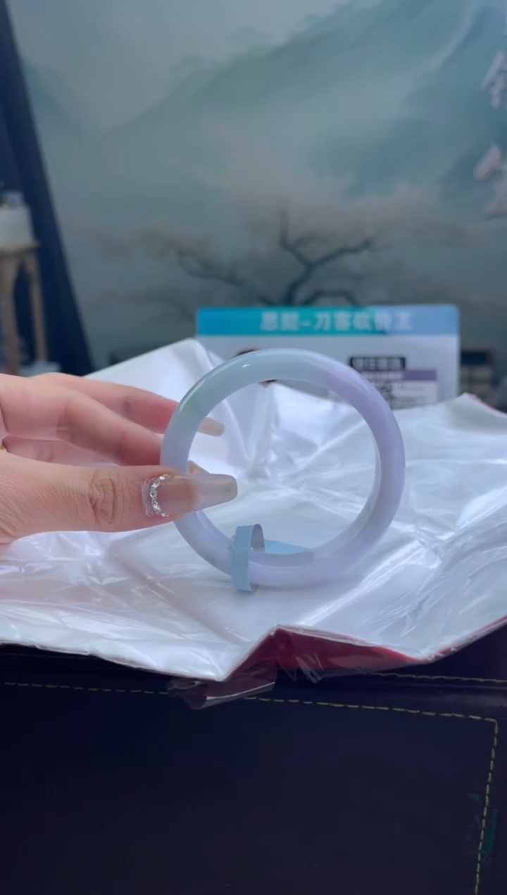 翡翠手镯未镶嵌2          