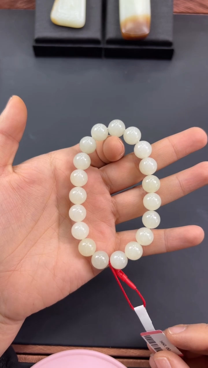 【闪购商品】和田玉手串未镶嵌且末金山微色差卡10L