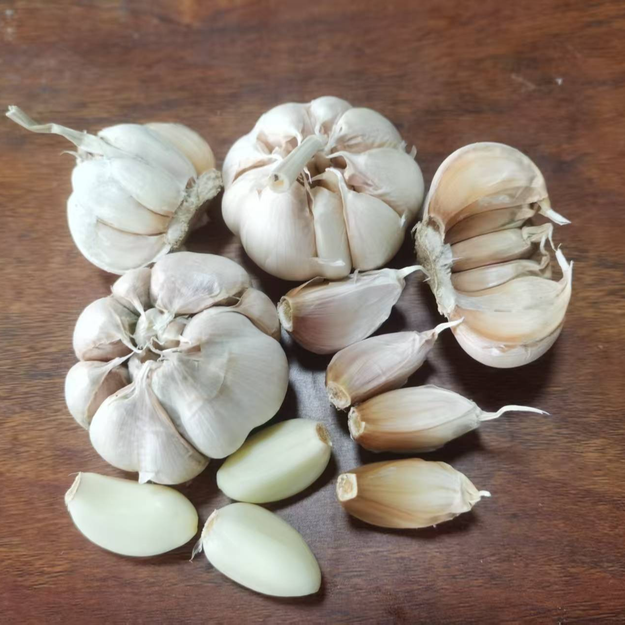 河南大蒜多瓣大蒜可炒菜凉拌腌制调味佳品新干蒜紫白皮蒜