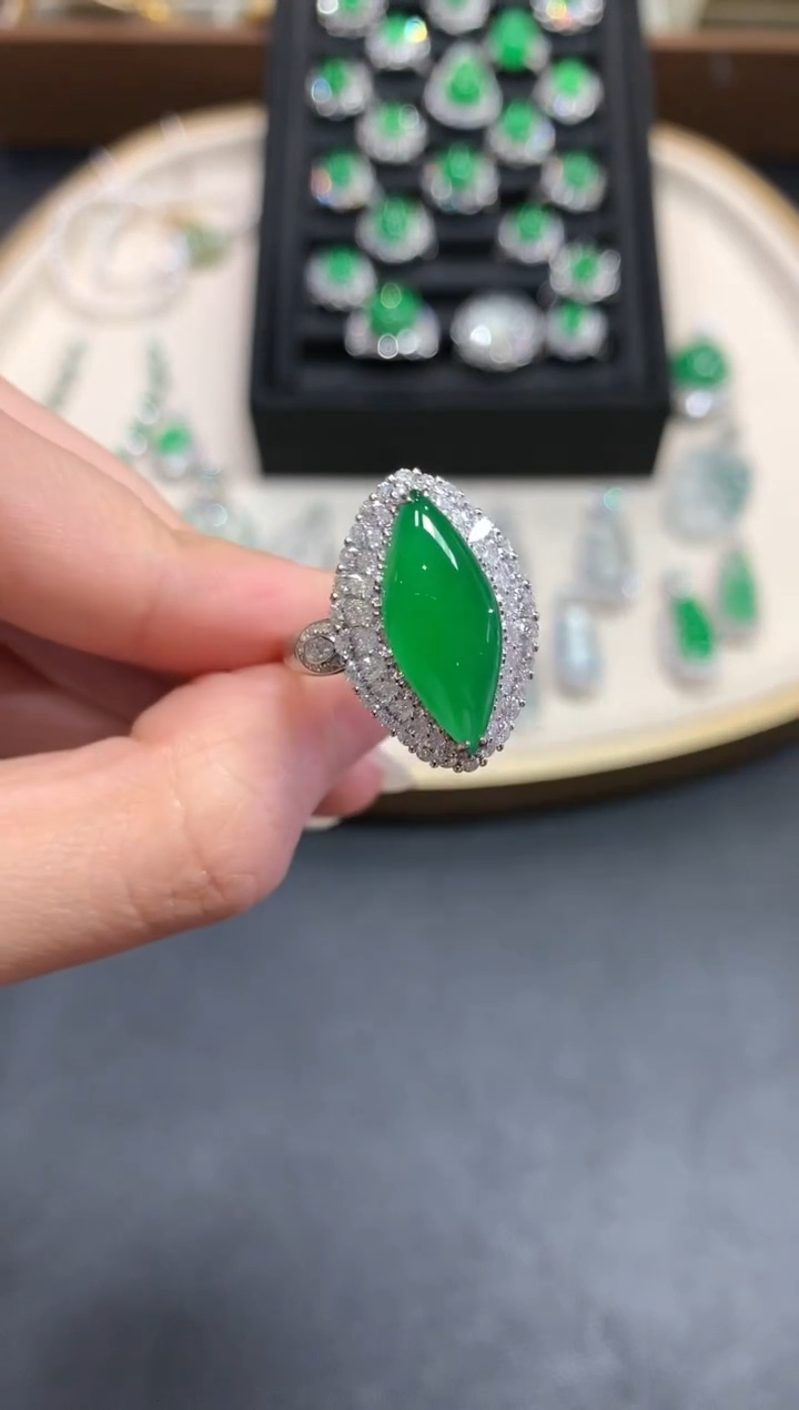 【闪购商品】翡翠戒指18K金镶嵌A351|128000