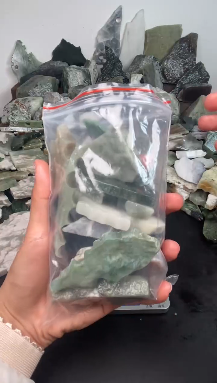 未镶嵌和田玉摆件16