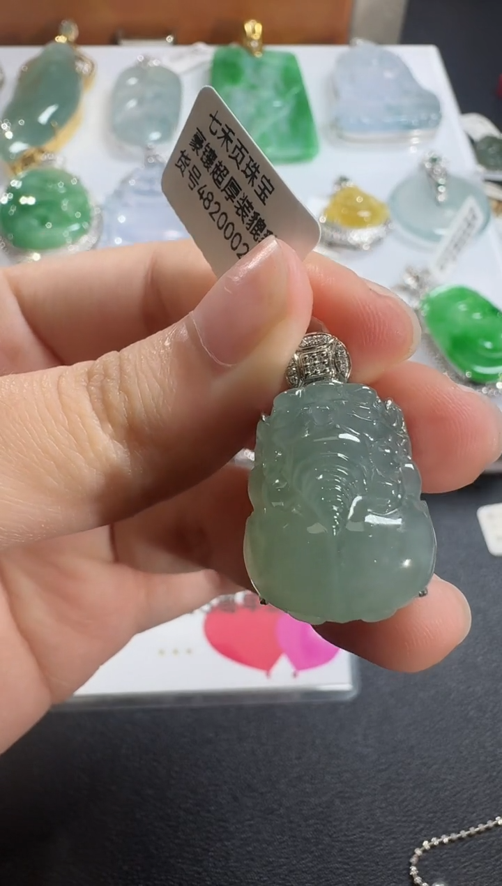 翡翠18K金镶嵌吊坠(不含链)【源头工厂】钻石镶嵌