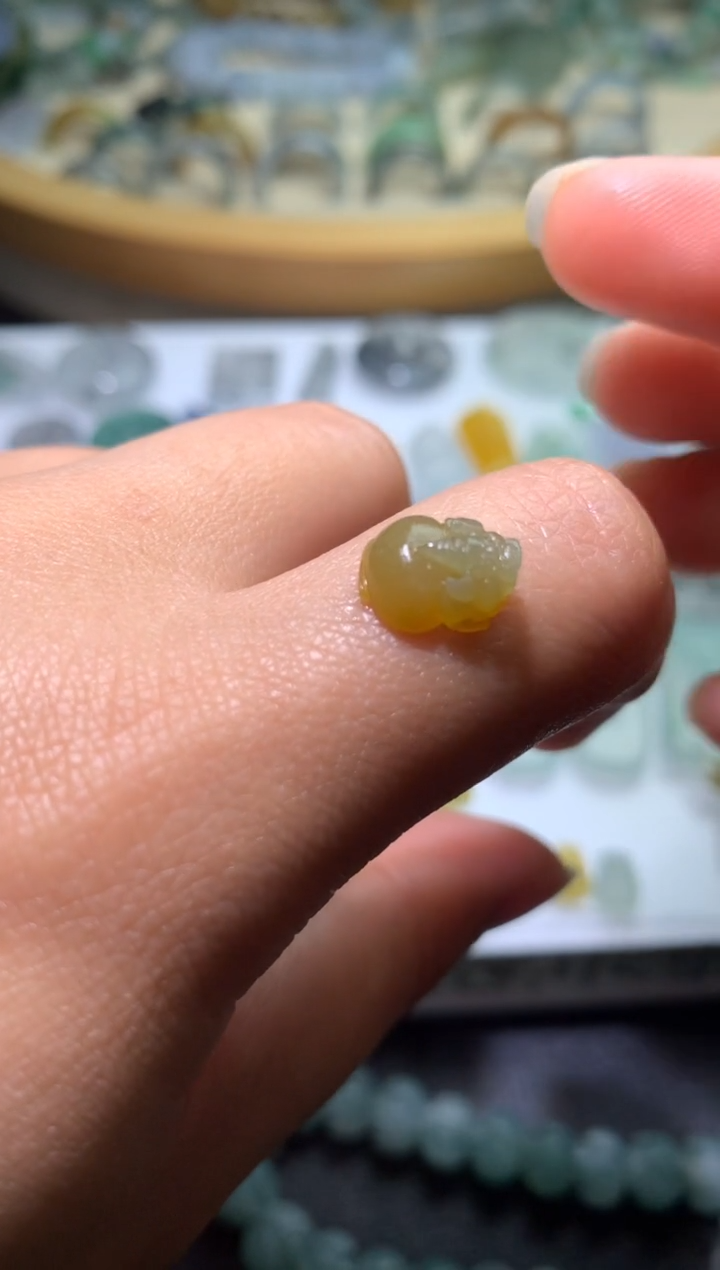 【闪购商品】定制翡翠未镶嵌毛货