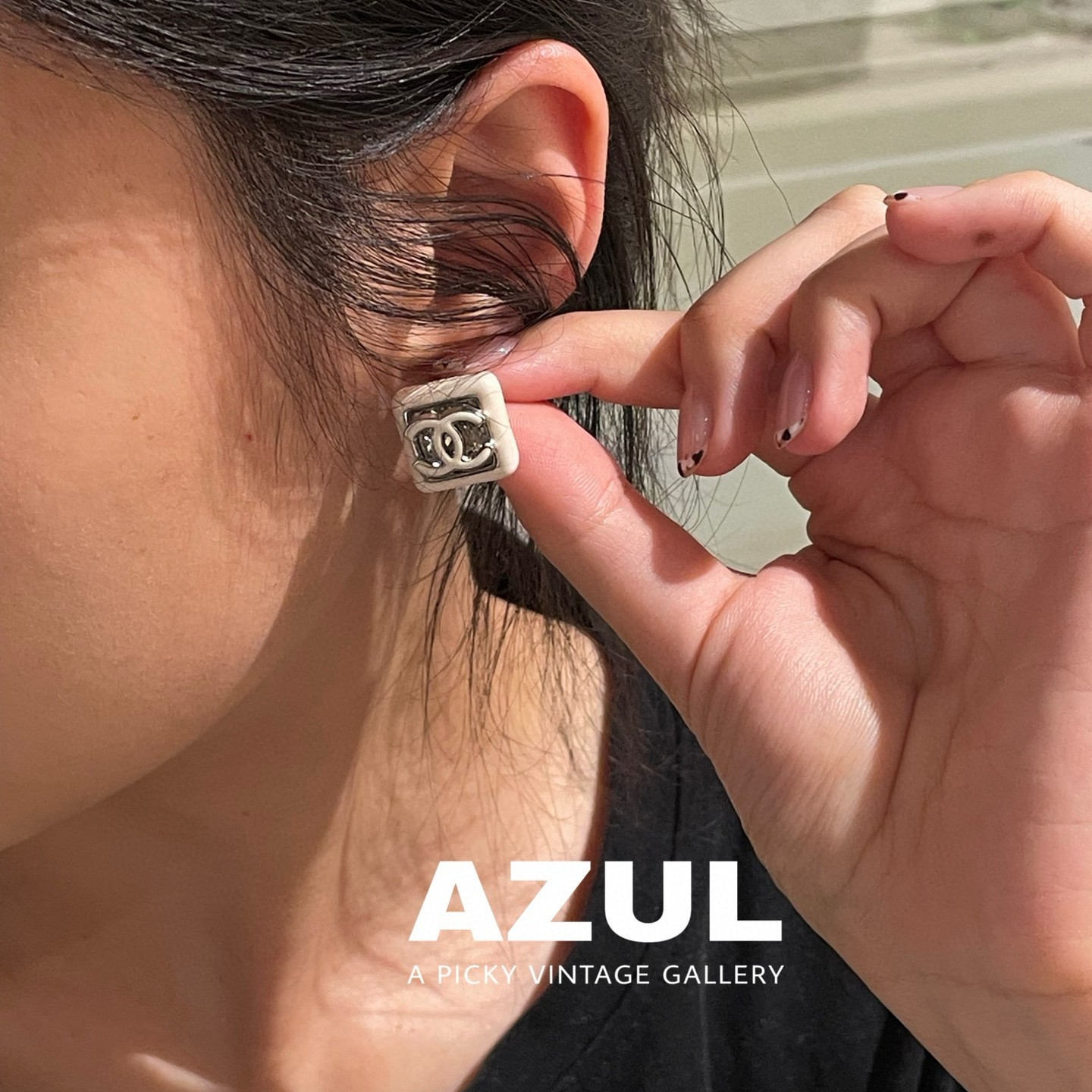 95新 Chanel/香奈儿 Azul-19C白银珐琅双C单钻方块耳钉  45015