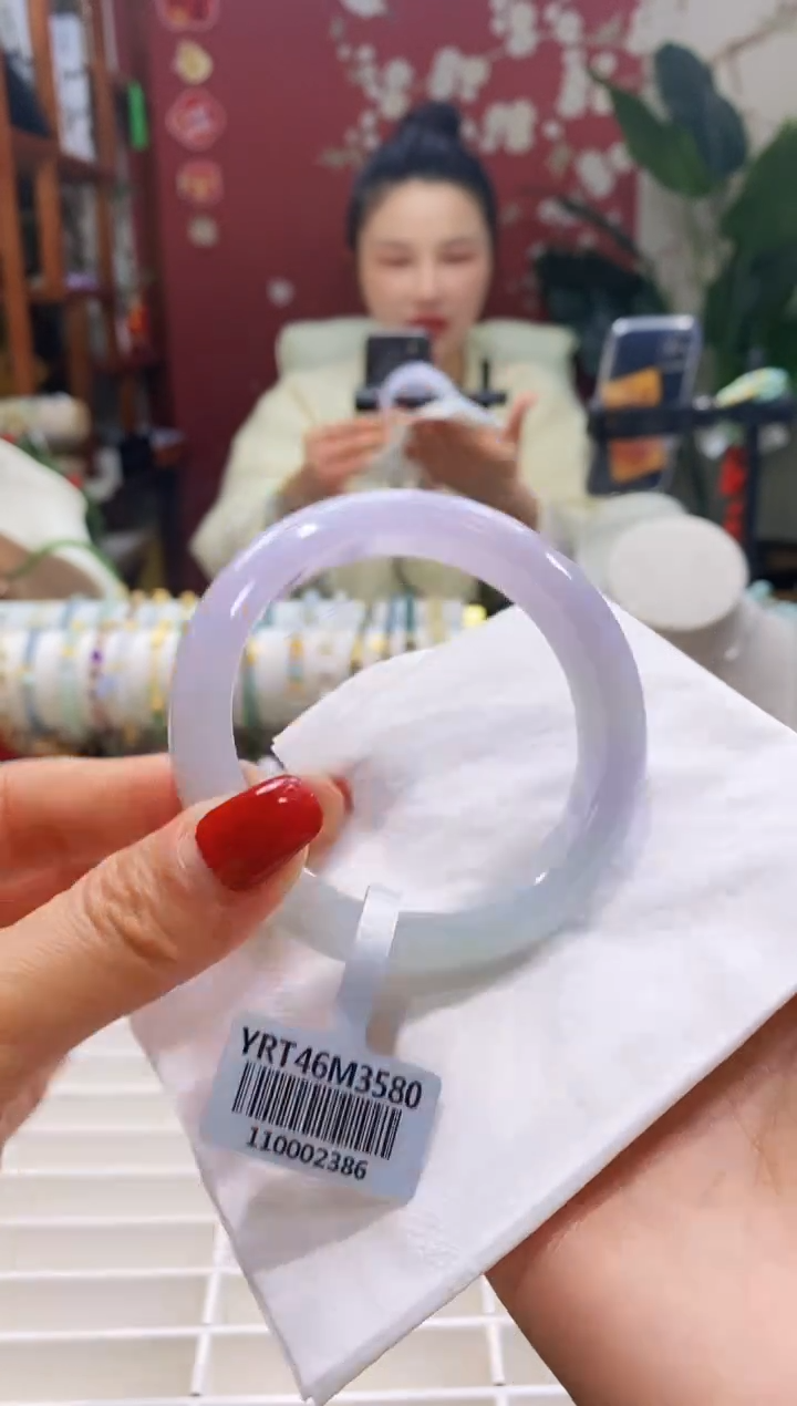 【闪购商品】翡翠手镯未镶嵌121/5658/13.1*8.4