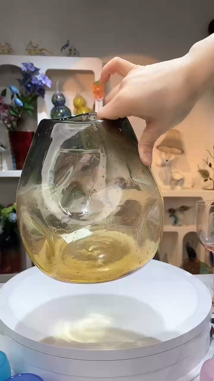 【闪购商品】琉璃20高8口径异形专做气泡渐变色花瓶